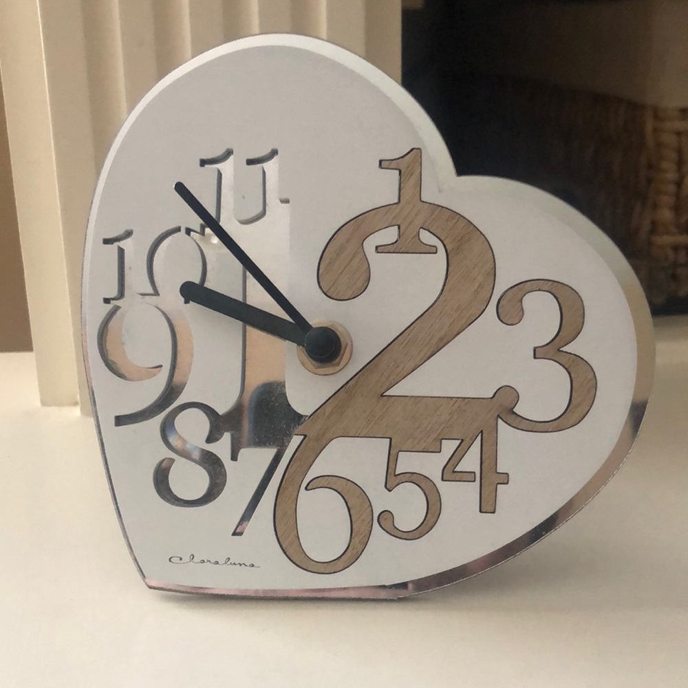 Claraluna Heart Shaped Mantle Clock